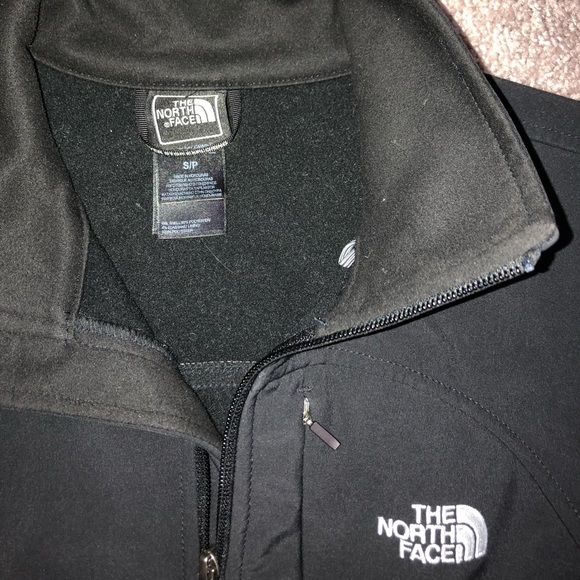 Black North Face Jacket - Picture 3 of 3
